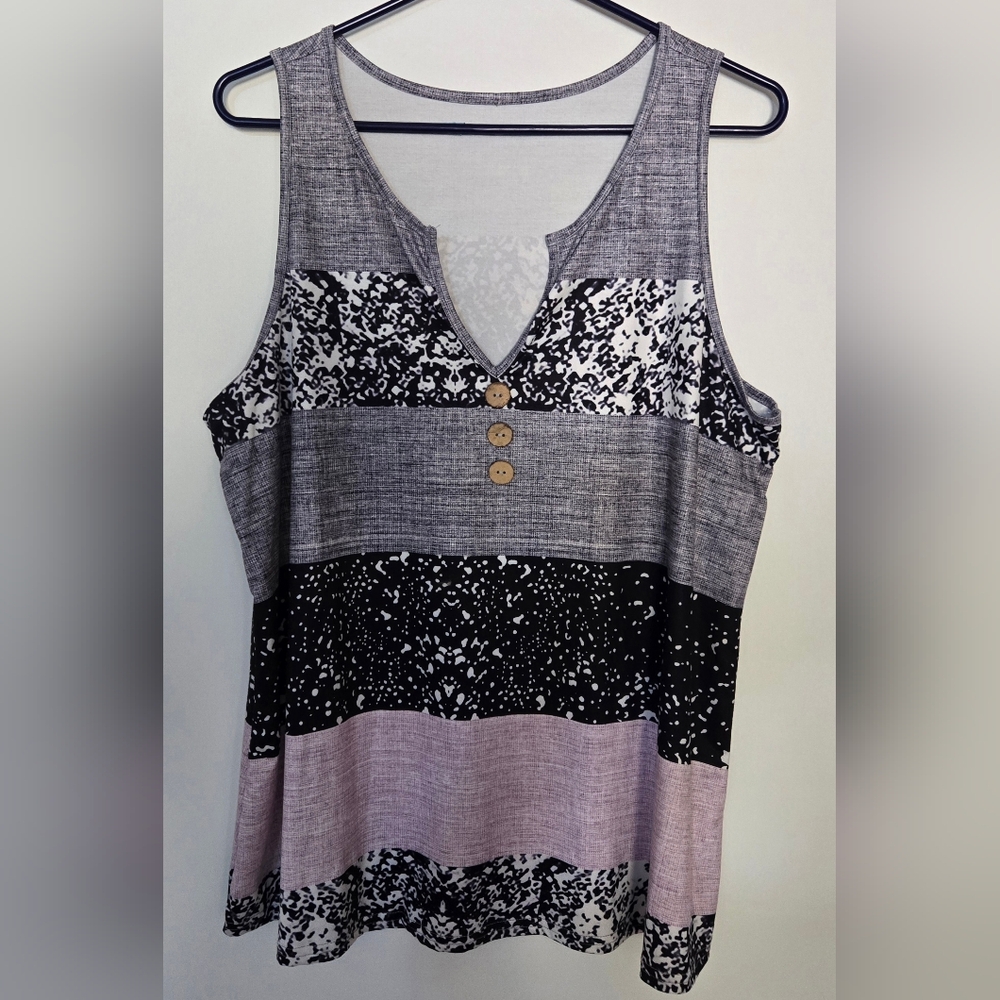 SHEIN Gray and Black Patterned Tank Top